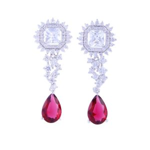 Exquisite Lightweight Luxurious party earrings silver