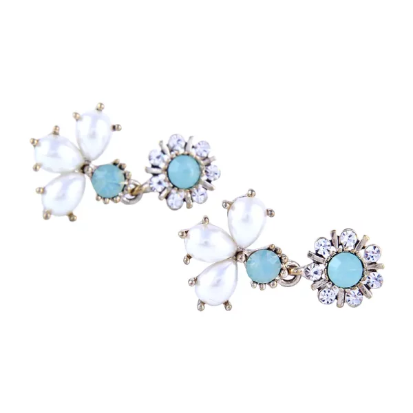 SAIVASS Stylish Earrings for Women – Minimalist Design