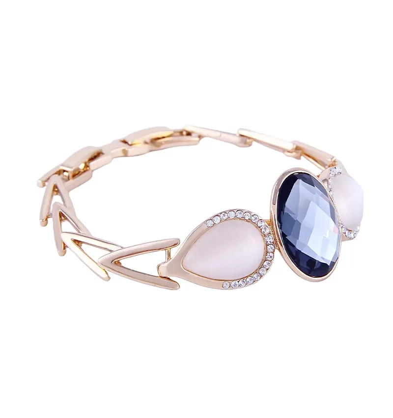 SAIVASS Elegant Bracelet for Women – Fashion Jewelry