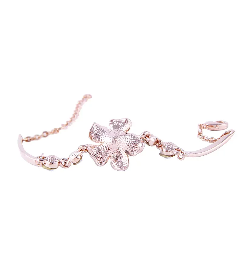 SAIVASS Elegant Bracelet for Women – Fashion Jewelry