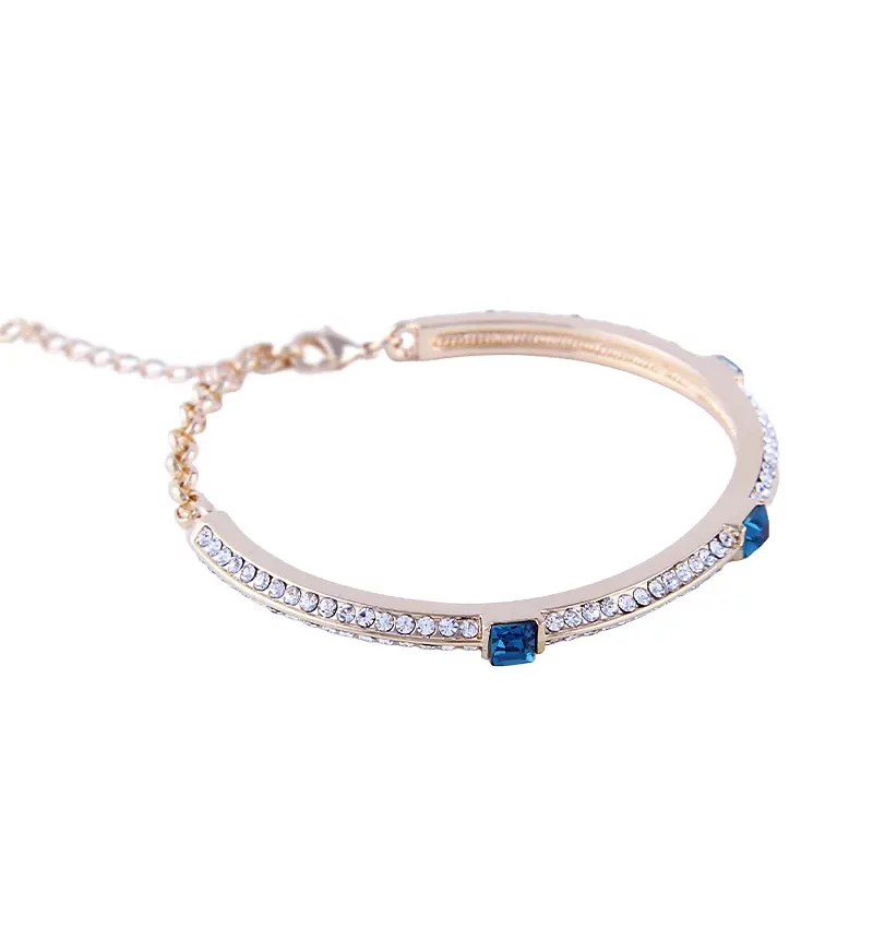 SAIVASS Elegant Bracelet for Women – Fashion Jewelry