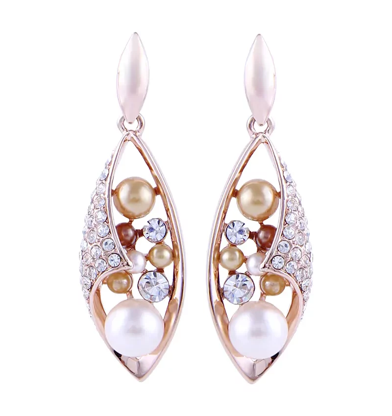 SAIVASS Stylish Earrings for Women – Minimalist Design