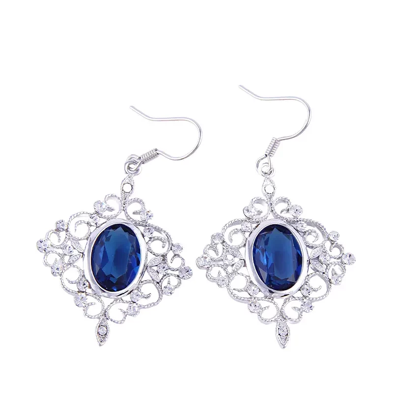 SAIVASS Vintage Earrings for Women – Classic Design