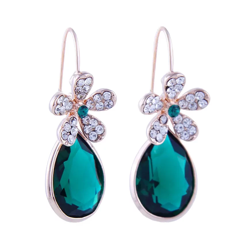 SAIVASS Vintage Earrings for Women – Classic Design