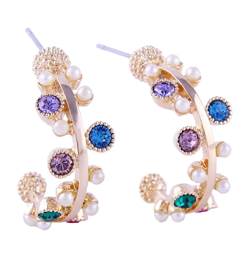 SAIVASS Statement Earrings for Women – Chic Style