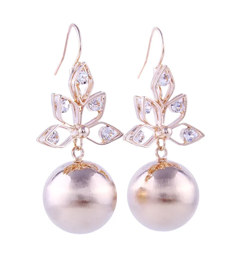 SAIVASS Vintage Earrings for Women – Classic Design