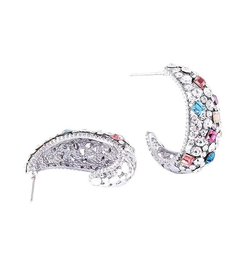 SAIVASS Statement Earrings for Women – Chic Style