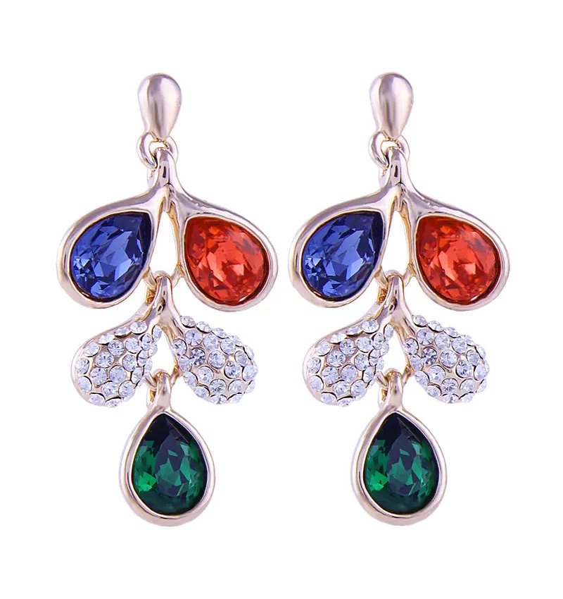 SAIVASS Statement Earrings for Women – Chic Style