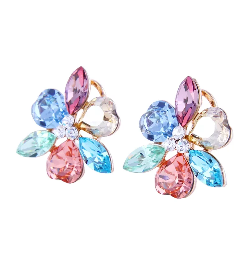 SAIVASS Statement Earrings for Women – Chic Style