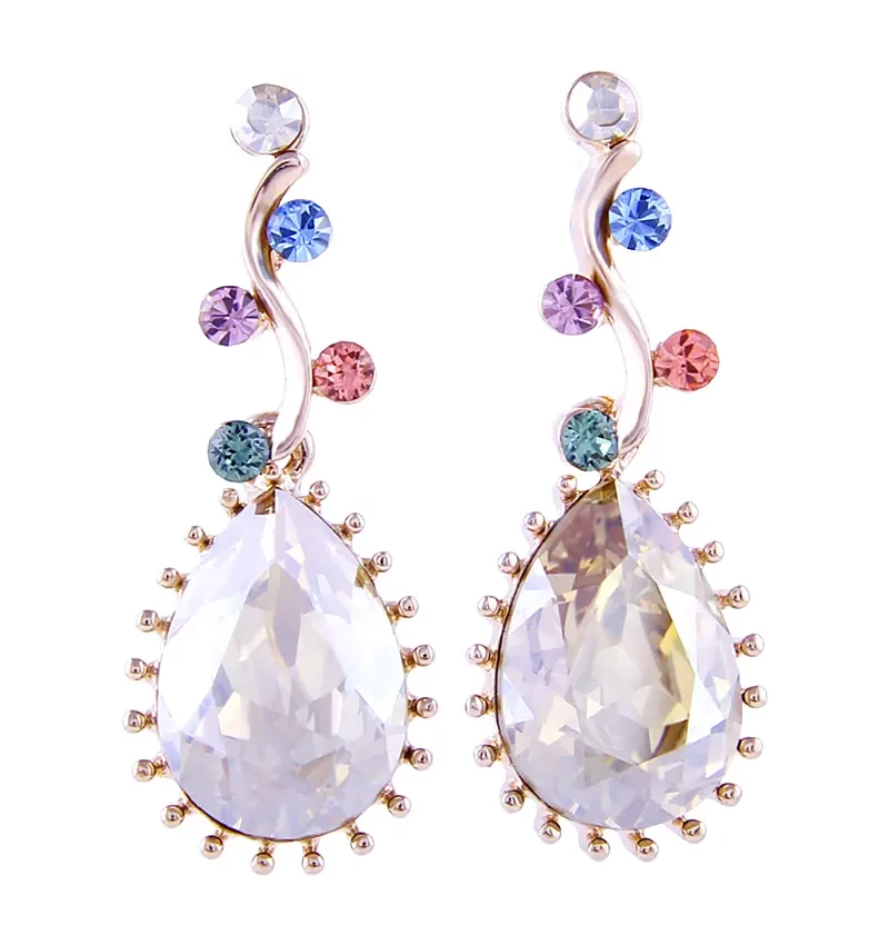 SAIVASS Statement Earrings for Women – Chic Style