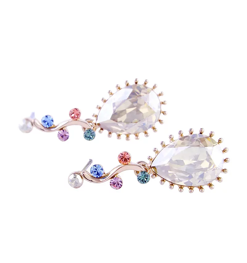 SAIVASS Statement Earrings for Women – Chic Style