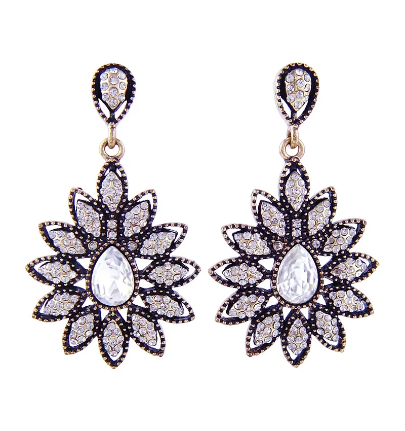 SAIVASS Dainty Earrings for Women – Everyday Wear