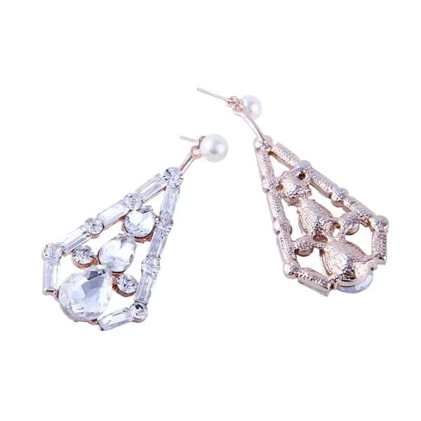 SAIVASS Dainty Earrings for Women – Everyday Wear