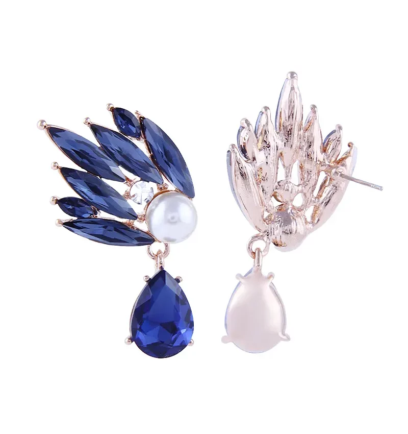 SAIVASS Dainty Earrings for Women – Everyday Wear