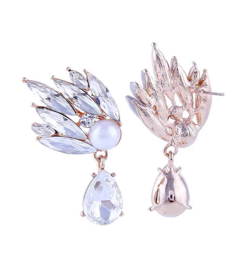 SAIVASS Dainty Earrings for Women – Everyday Wear