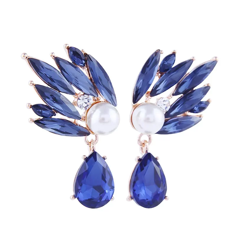 SAIVASS Dainty Earrings for Women – Everyday Wear