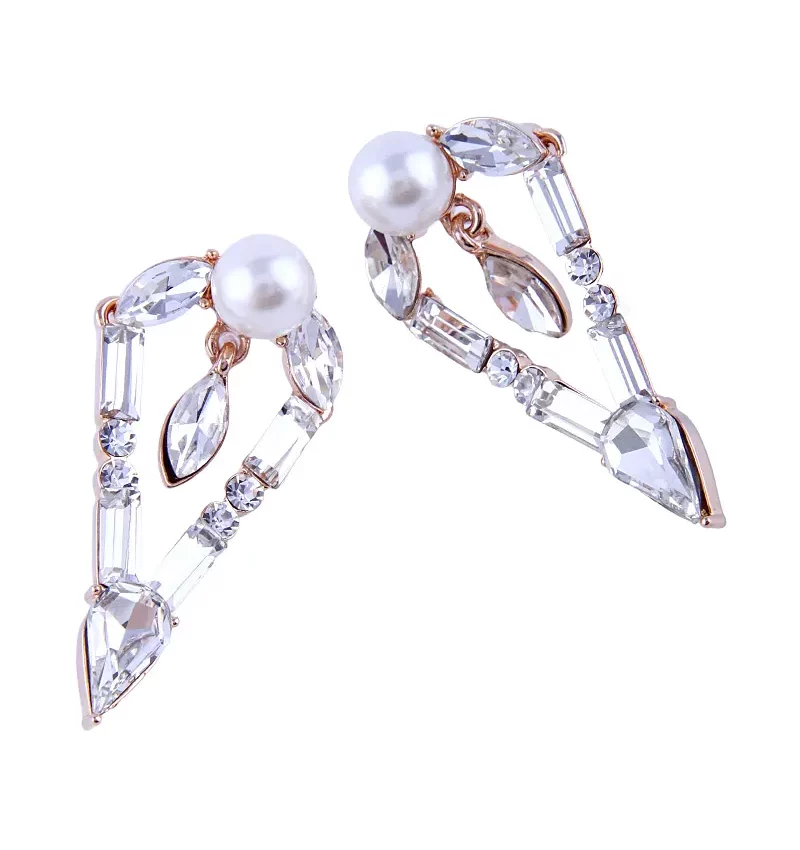 SAIVASS Dainty Earrings for Women – Everyday Wear