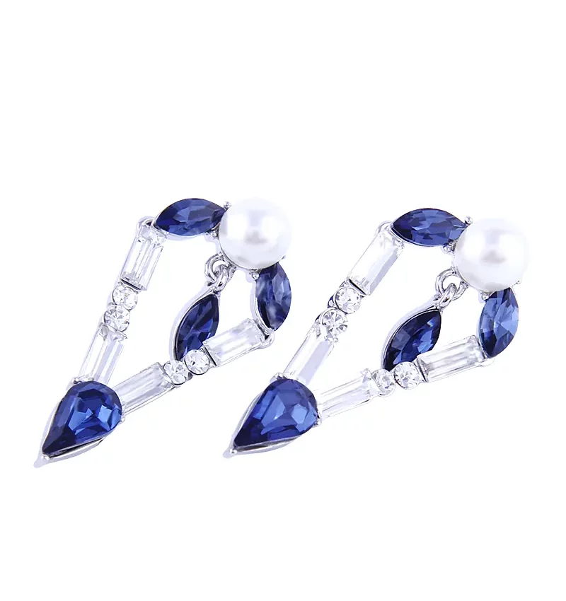 SAIVASS Dainty Earrings for Women – Everyday Wear