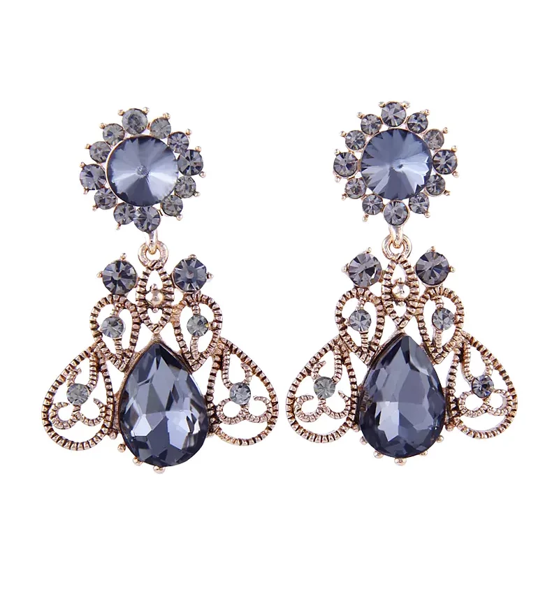 SAIVASS Dainty Earrings for Women – Everyday Wear