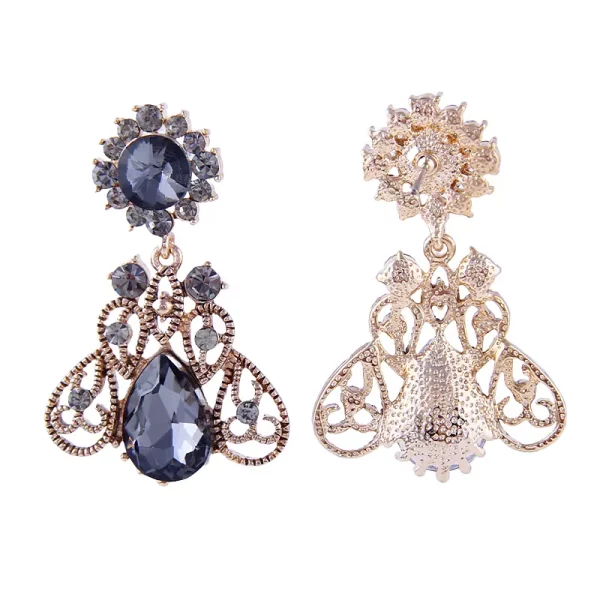 SAIVASS Dainty Earrings for Women – Everyday Wear