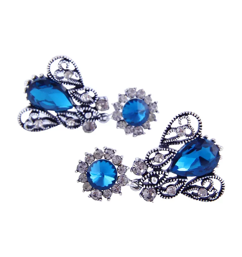 SAIVASS Dainty Earrings for Women – Everyday Wear
