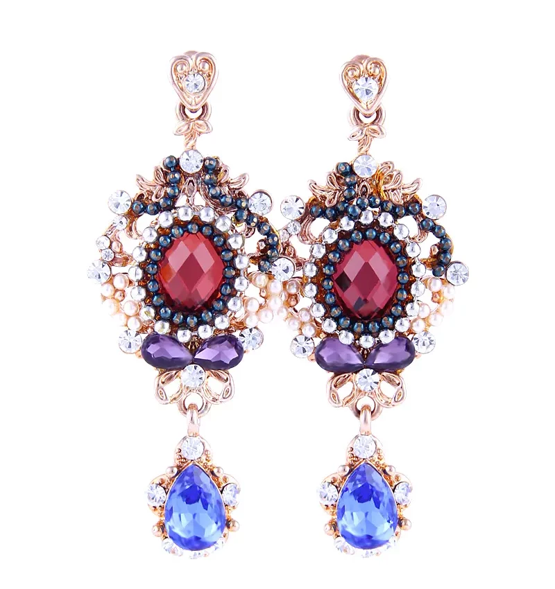 SAIVASS Dainty Earrings for Women – Everyday Wear