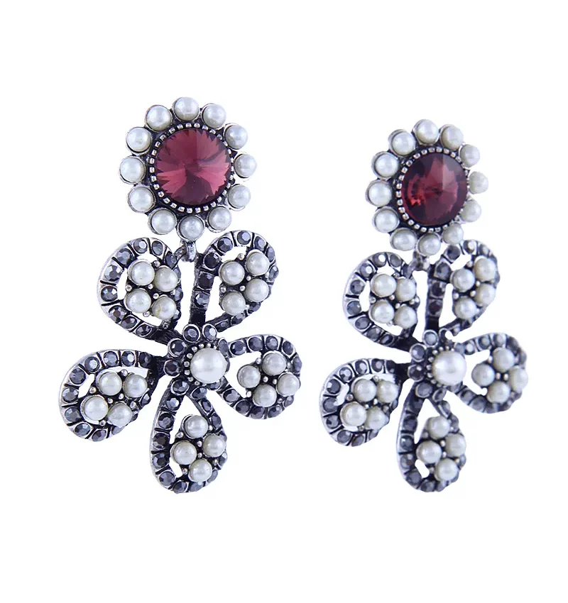 SAIVASS Dainty Earrings for Women – Everyday Wear
