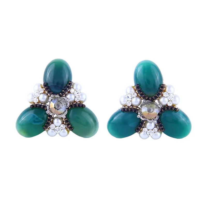SAIVASS Dainty Earrings for Women – Everyday Wear