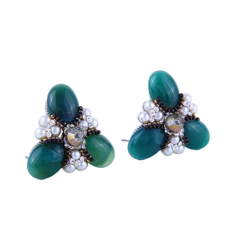 SAIVASS Dainty Earrings for Women – Everyday Wear