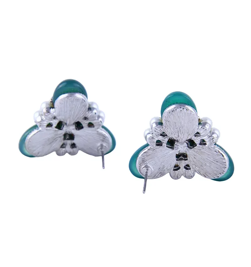 SAIVASS Dainty Earrings for Women – Everyday Wear