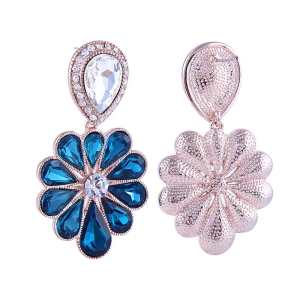 SAIVASS Stylish Earrings for Women – Minimalist Design
