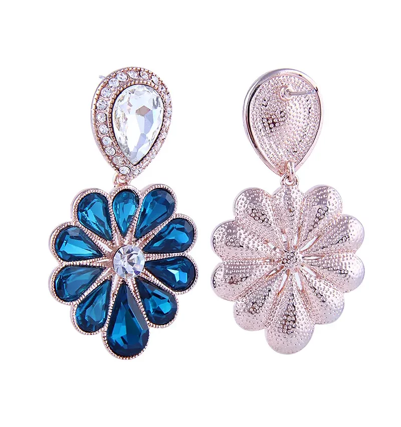 SAIVASS Stylish Earrings for Women – Minimalist Design