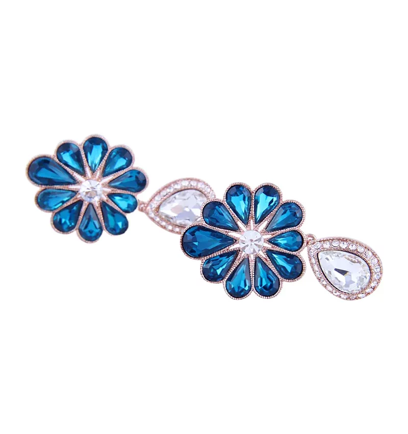 SAIVASS Stylish Earrings for Women – Minimalist Design