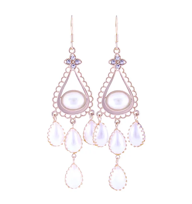 SAIVASS Stylish Earrings for Women – Minimalist Design