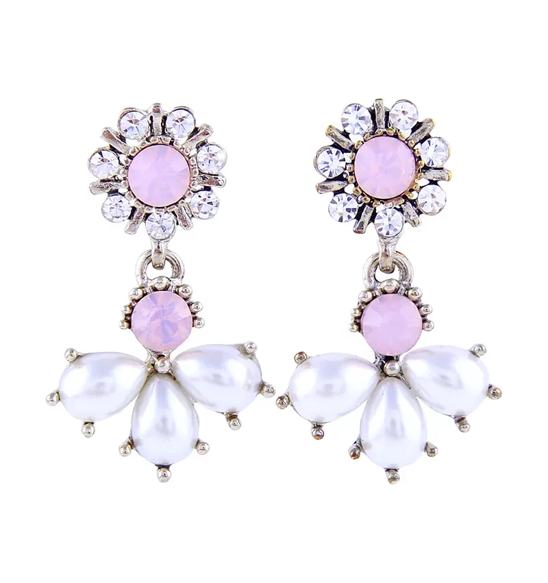 SAIVASS Stylish Earrings for Women – Minimalist Design