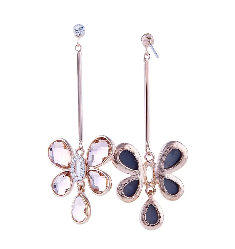 SAIVASS Stylish Earrings for Women – Minimalist Design