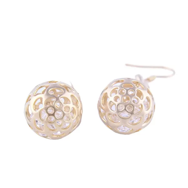 SAIVASS Stylish Earrings for Women – Minimalist Design