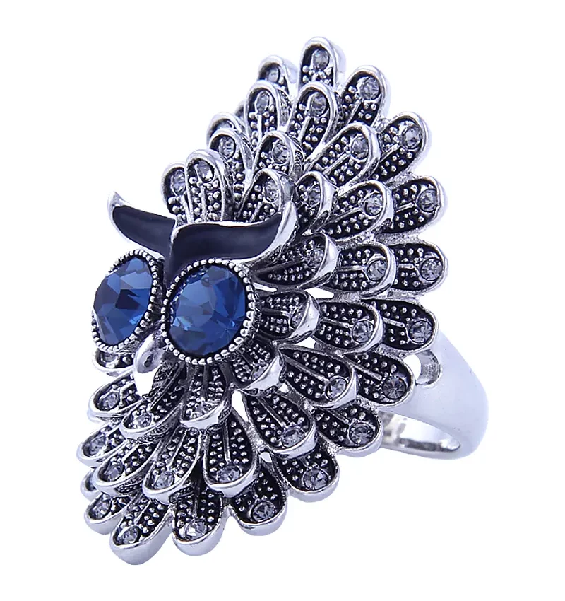 SAIVASS Statement Ring for Women – Chic Style