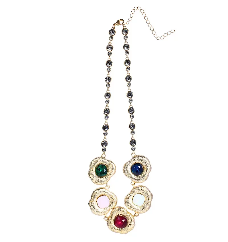 SAIVASS Stylish Necklace for Women – Minimalist Design