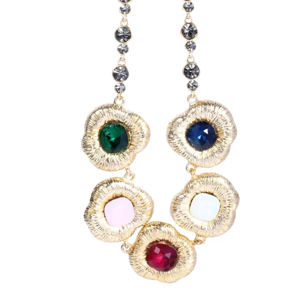SAIVASS Stylish Necklace for Women – Minimalist Design