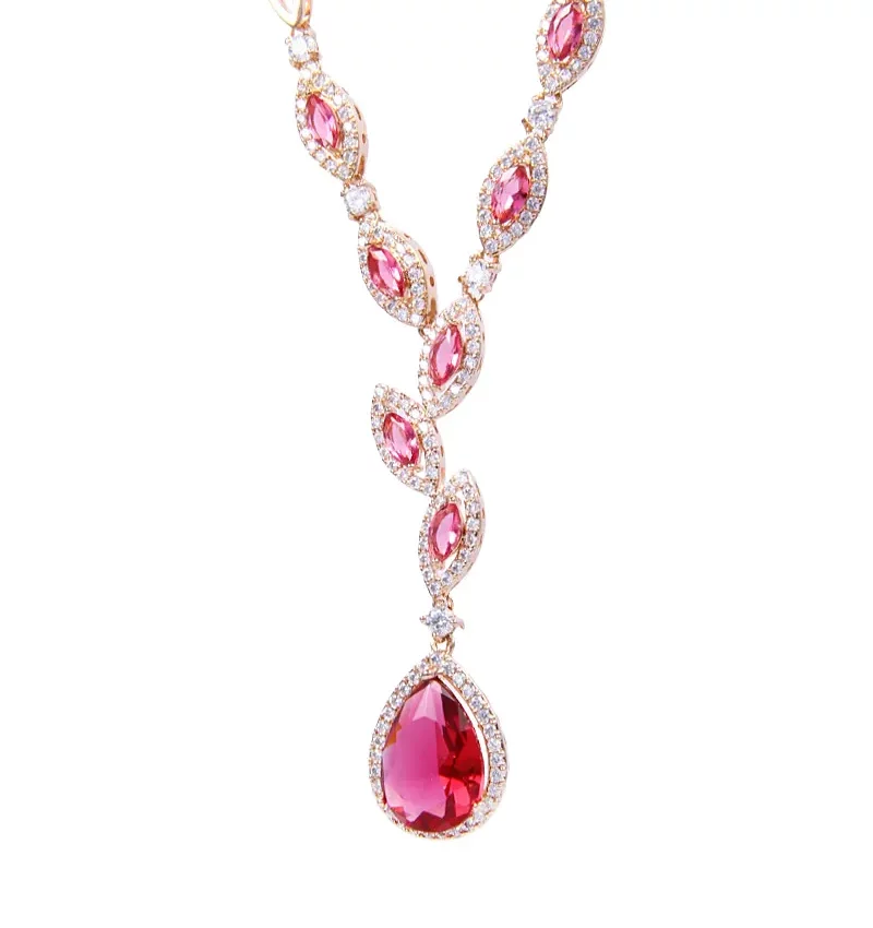 SAIVASS Vintage Necklace for Women – Classic Design