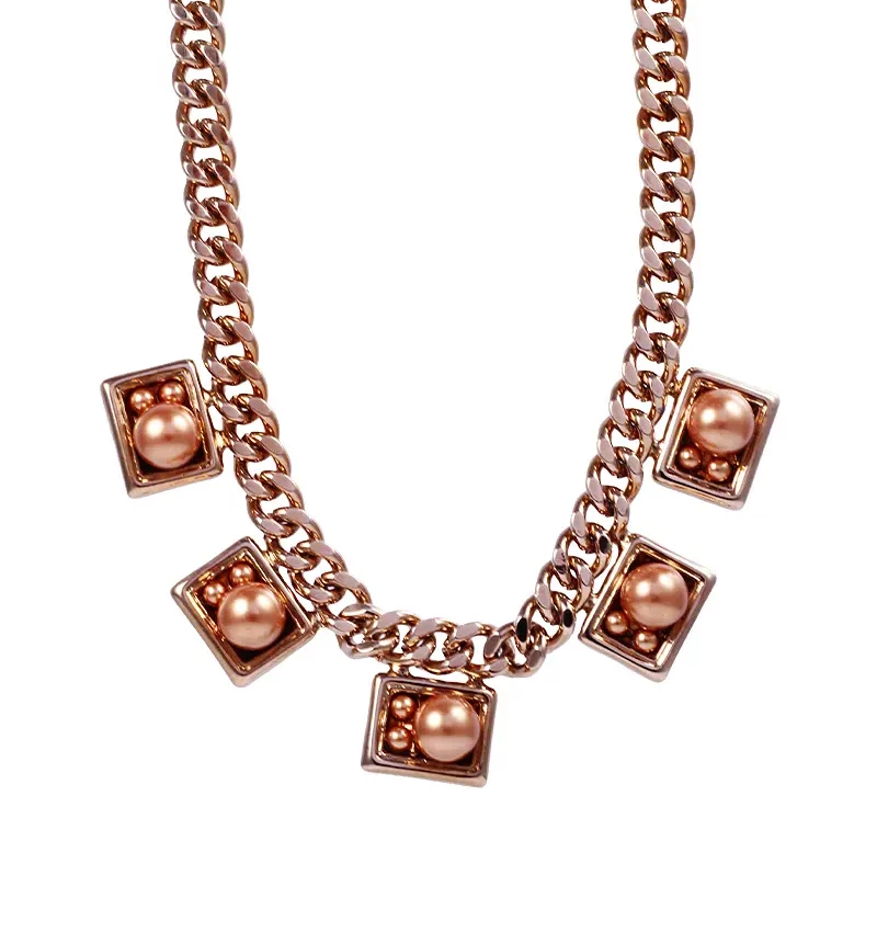 SAIVASS Fashion Necklace for Women – Trendy Jewelry