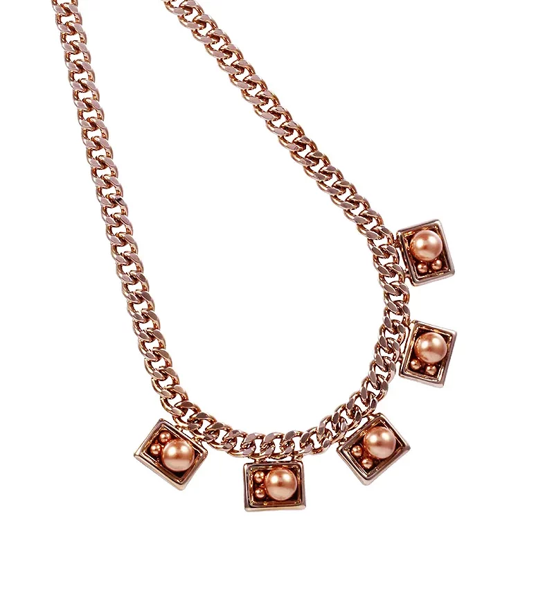 SAIVASS Fashion Necklace for Women – Trendy Jewelry