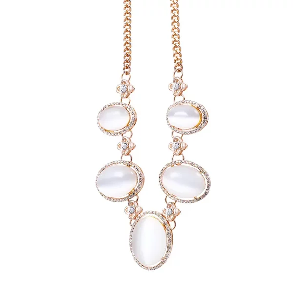 SAIVASS Stylish Necklace for Women – Minimalist Design