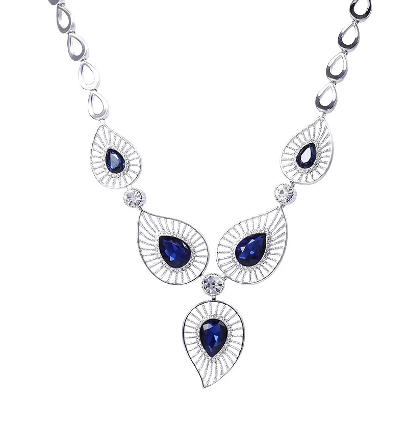 SAIVASS Elegant Necklace for Women – Fashion Jewelry