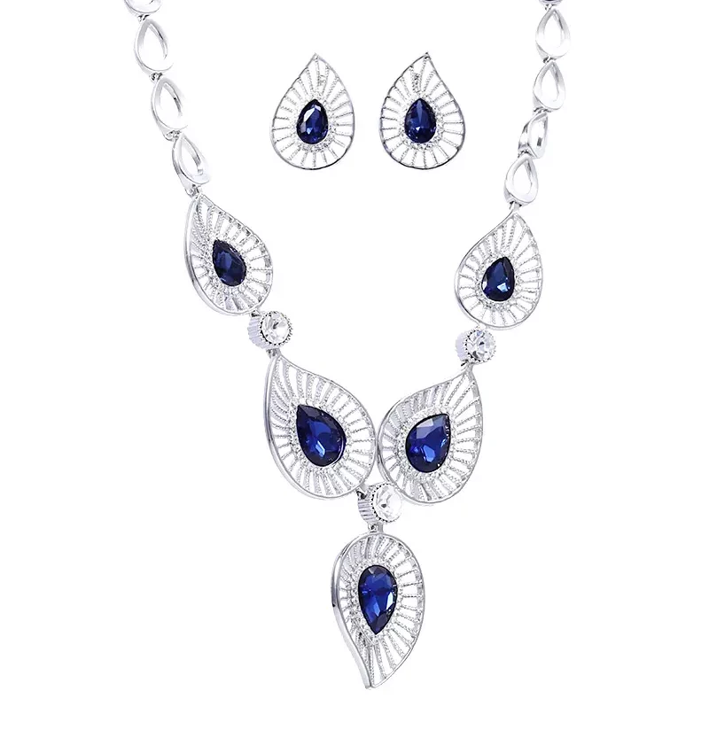 SAIVASS Elegant Necklace for Women – Fashion Jewelry