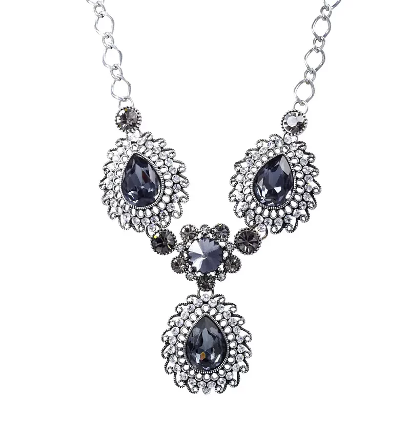 SAIVASS Vintage Necklace for Women – Classic Design