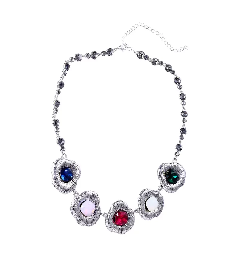 SAIVASS Stylish Necklace for Women – Minimalist Design