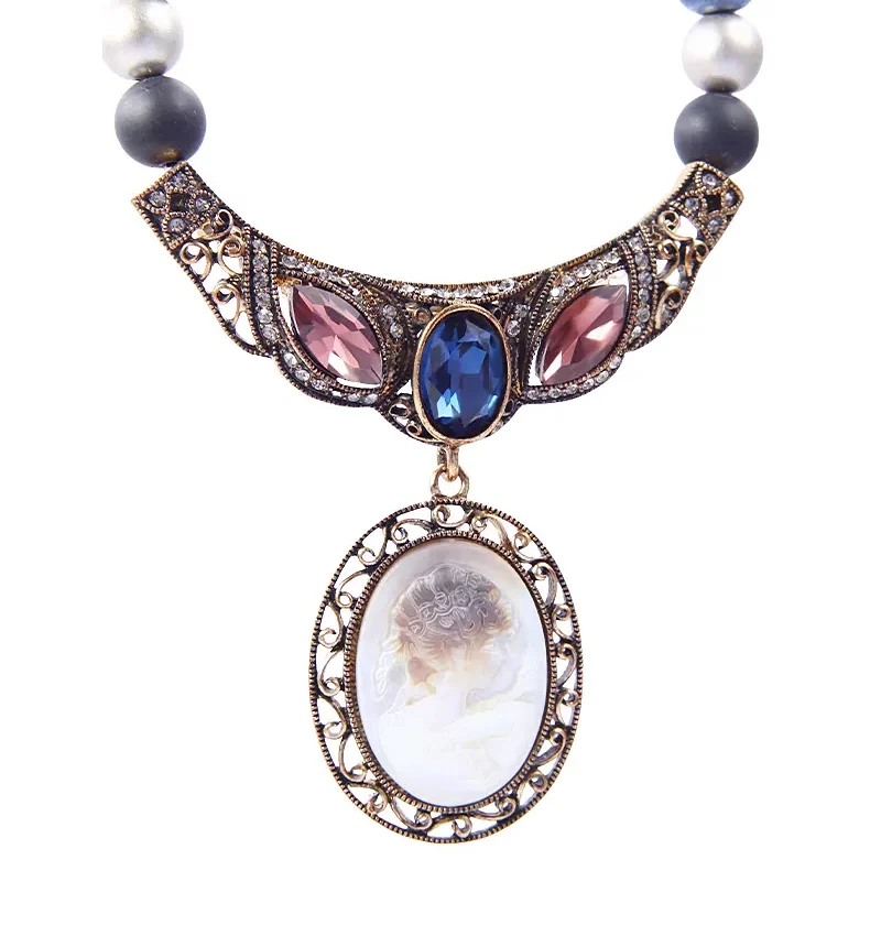 SAIVASS Vintage Necklace for Women – Classic Design