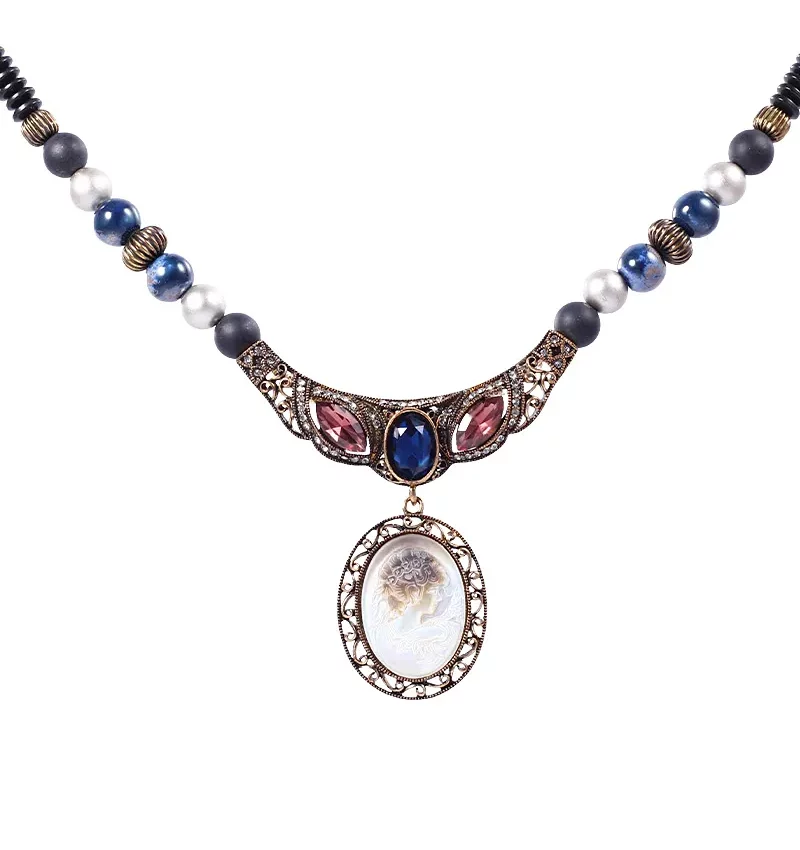 SAIVASS Vintage Necklace for Women – Classic Design